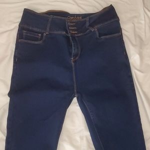 Size 17 Juniors Dark Wash Skinny Jeans